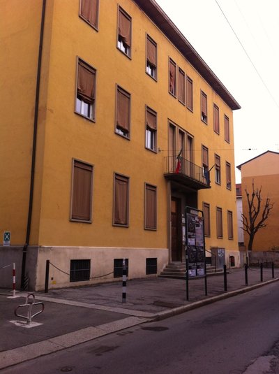 Scuola Acri Bologna